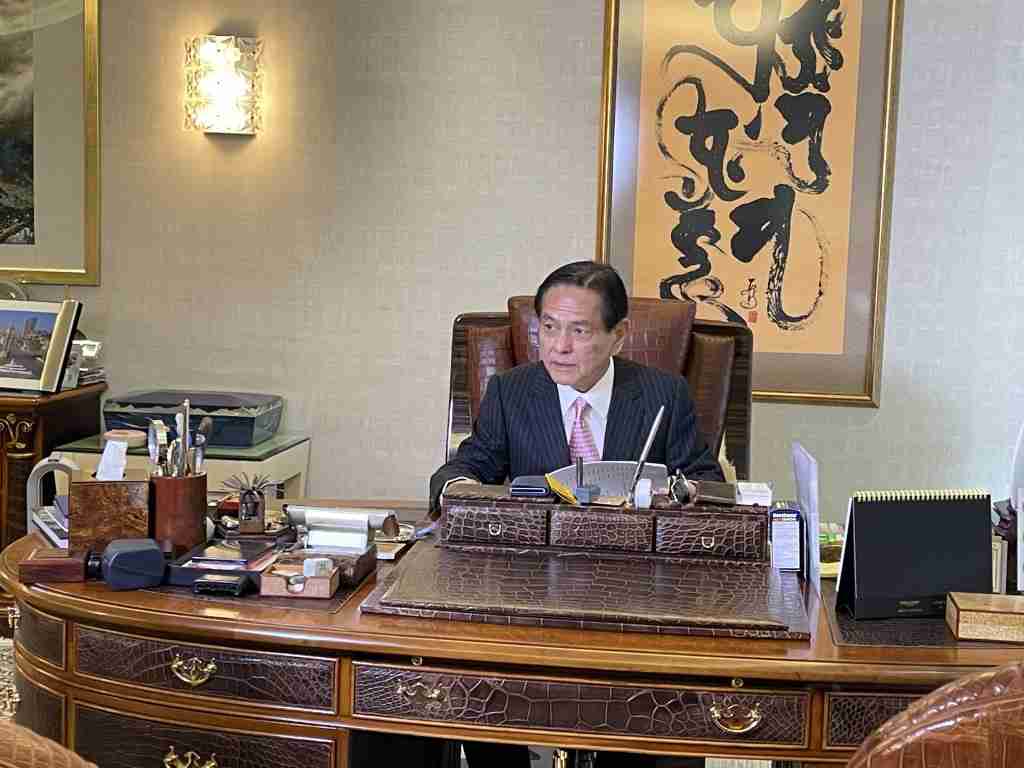 何柱國